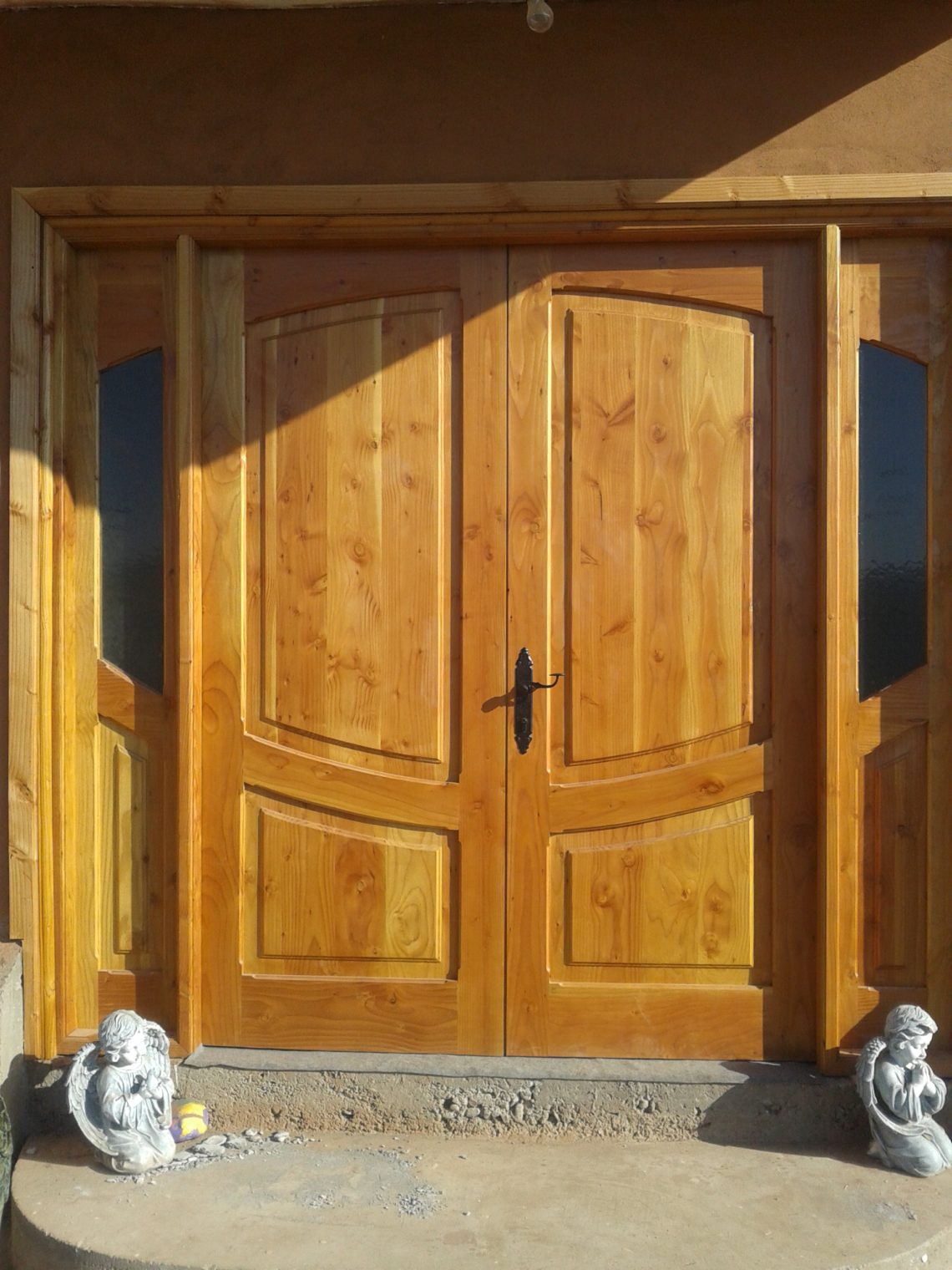 Puertas de Madera – MADELCO